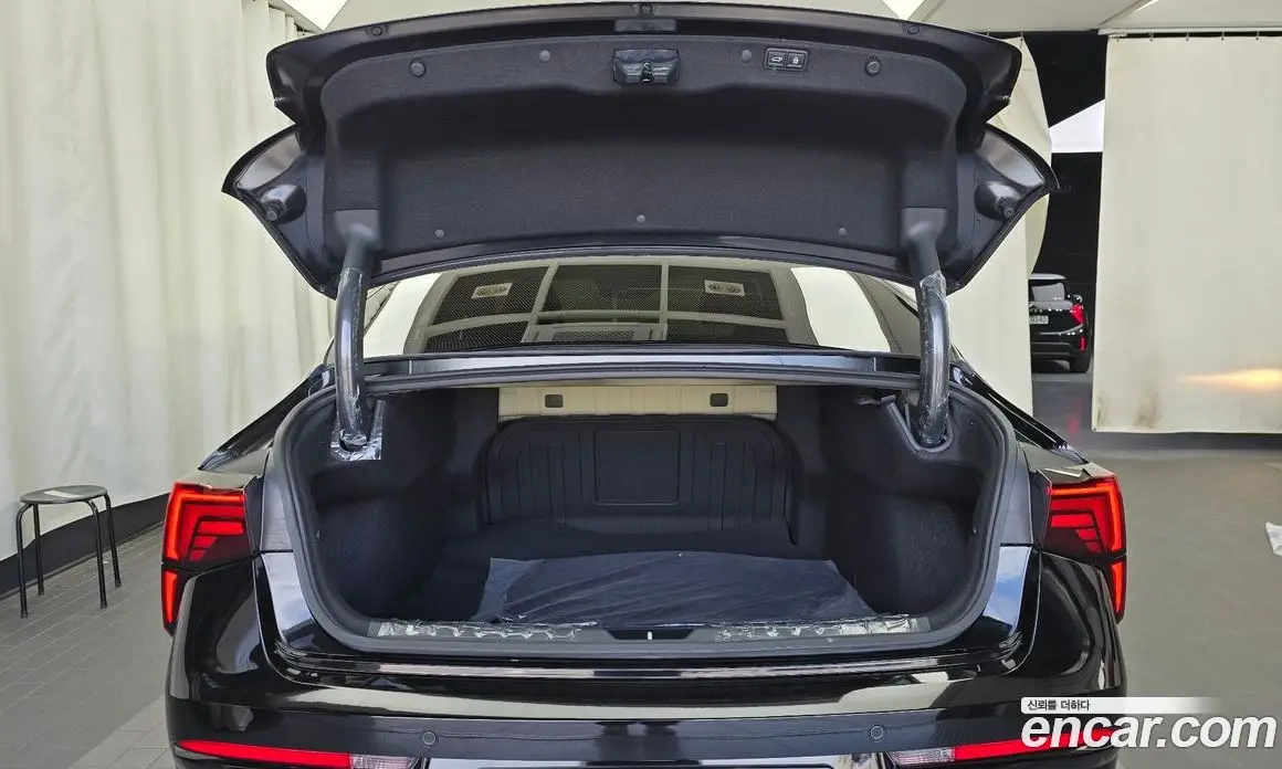 Kia K5 (Optima) 2023 2.0 автомат (гидро), фото 20