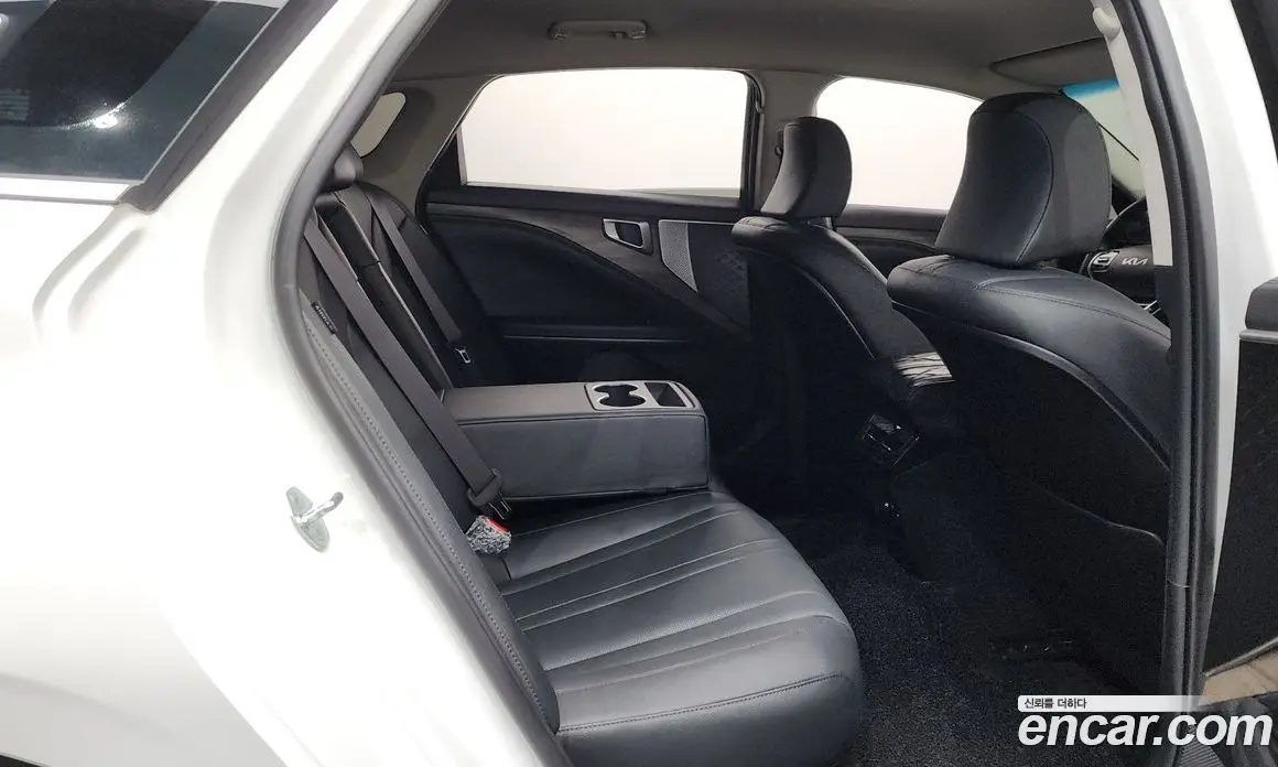 Kia K8 2022 2.5 автомат (гидро), фото 16 Kia K8 2022 2.5 автомат (гидро), фото 16
