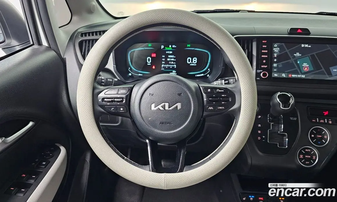 Kia Ray 2022 1.0 автомат (гидро), фото 21