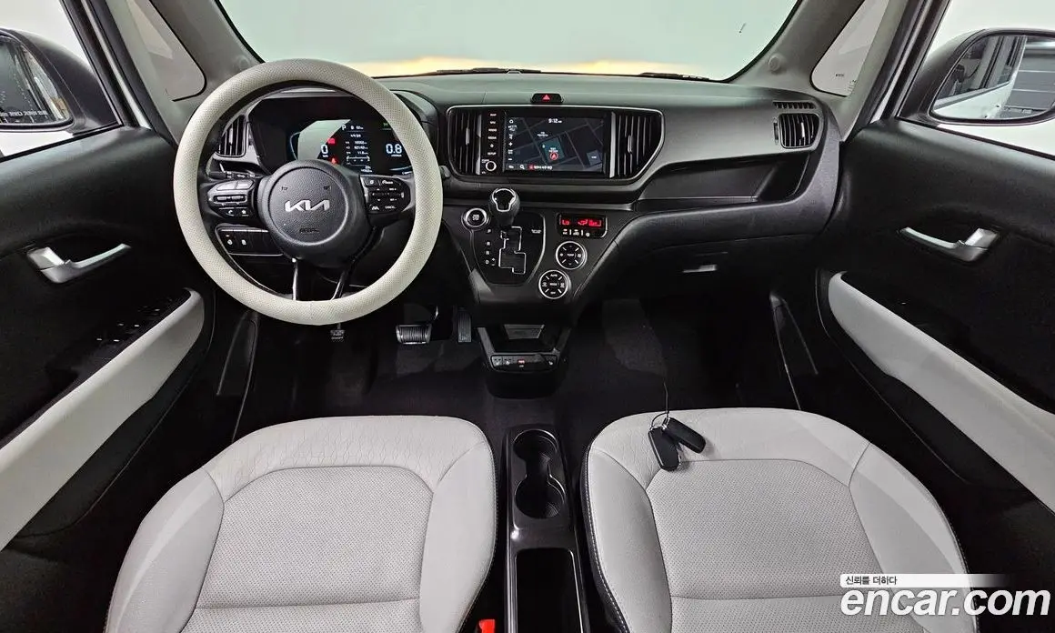 Kia Ray 2022 1.0 автомат (гидро), фото 10