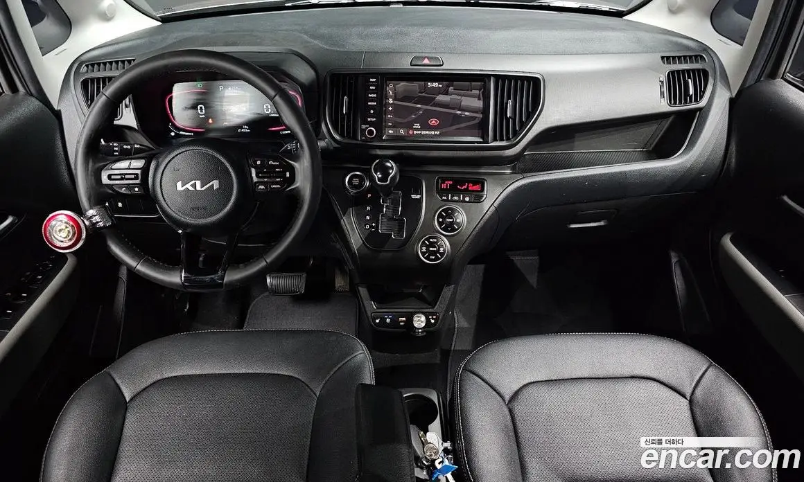 Kia Ray 2023 1.0 автомат (гидро), фото 10
