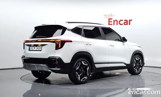 Kia Seltos 2023 2.0 автомат (гидро), миниатюра 2
