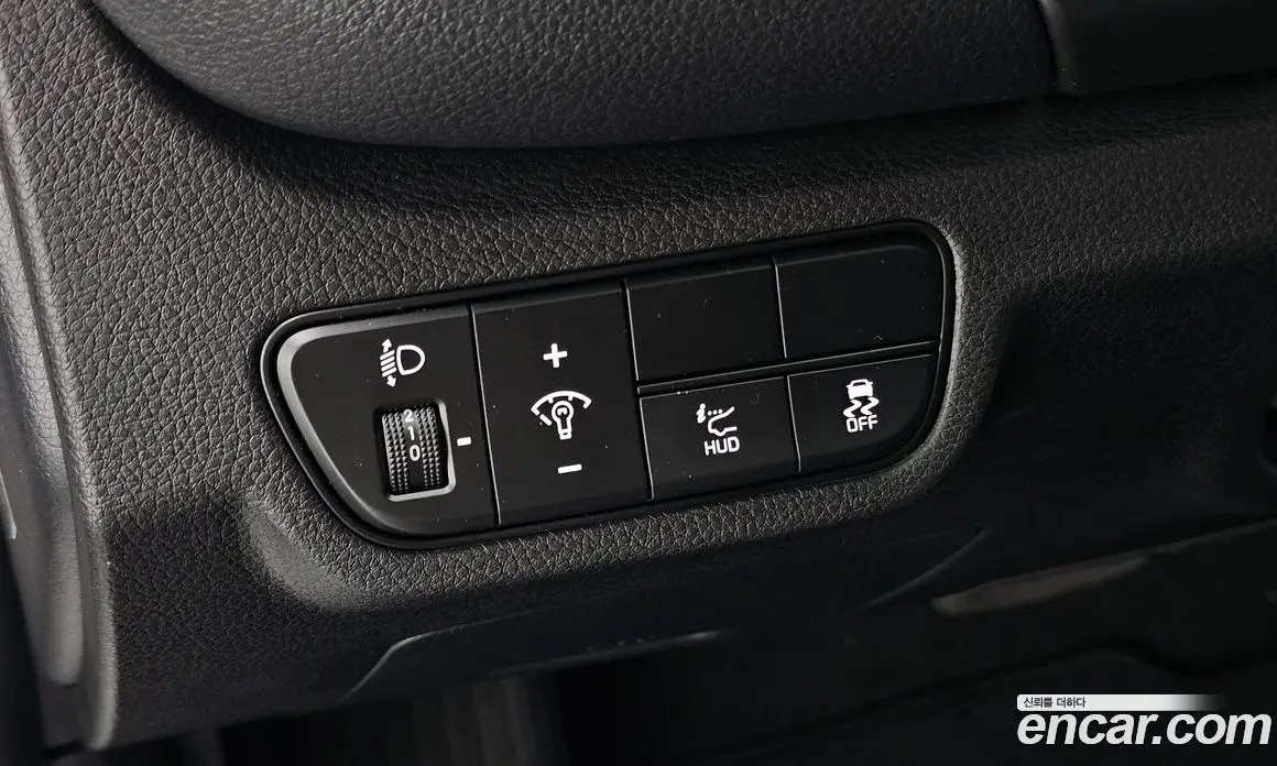 Kia Seltos 2023 2.0 автомат (гидро), фото 15