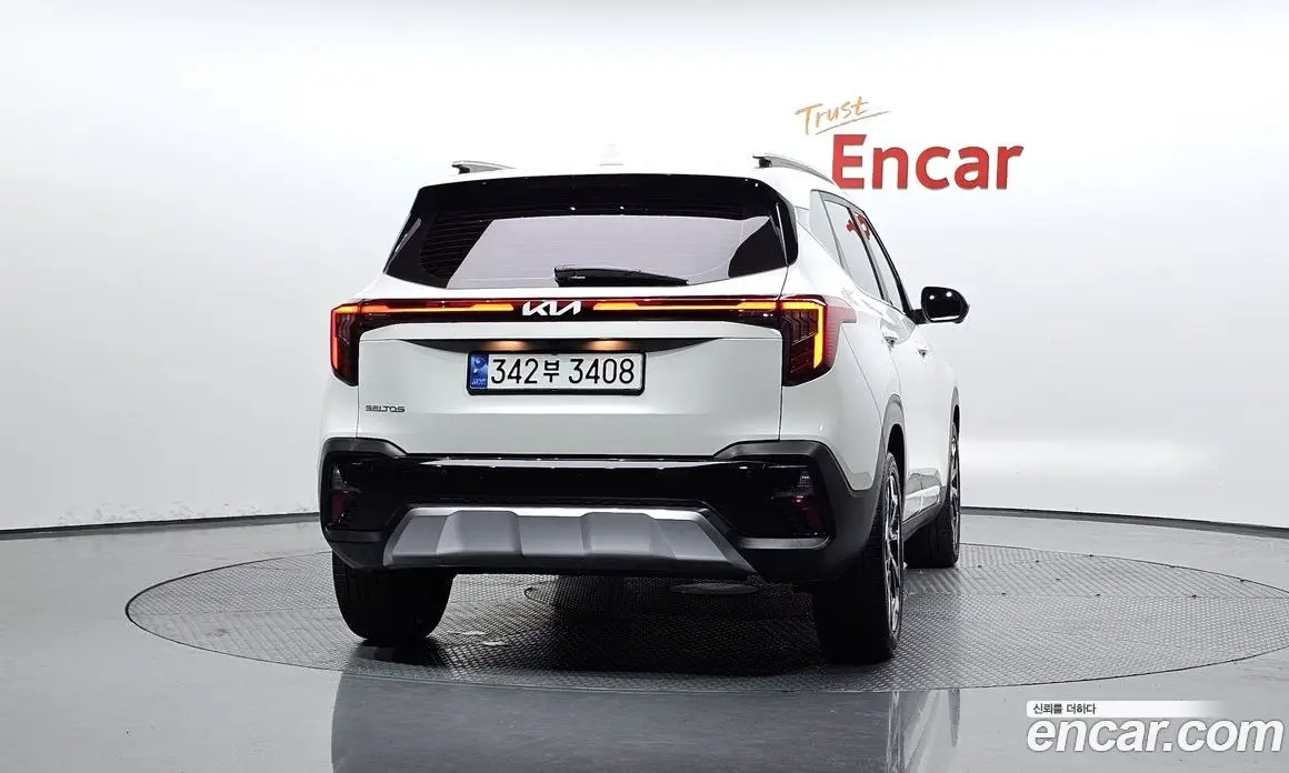 Kia Seltos 2023 2.0 автомат (гидро), фото 4