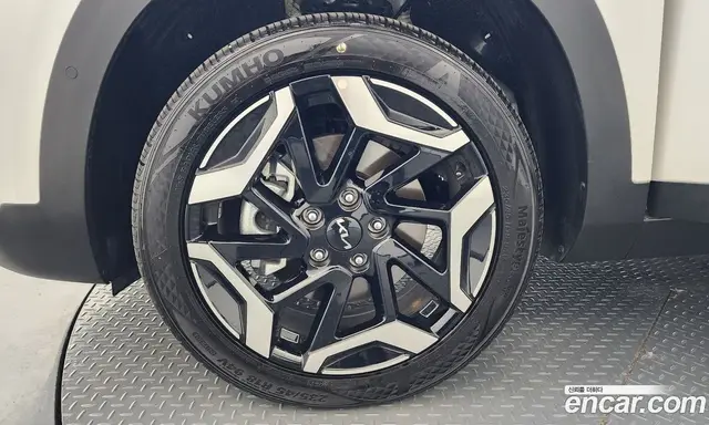 Kia Seltos 2025 1.6 автомат (гидро), миниатюра 5