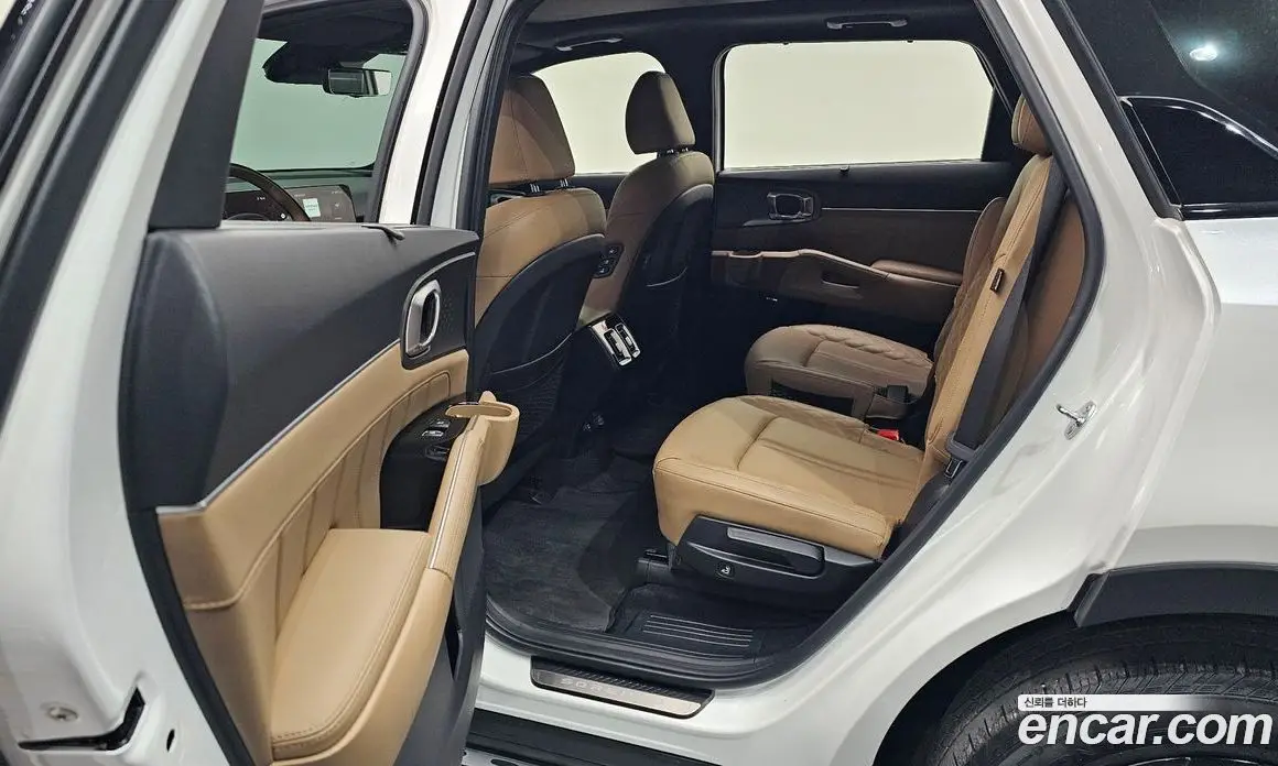 Kia Sorento 2024 1.6 автомат (гидро), фото 15
