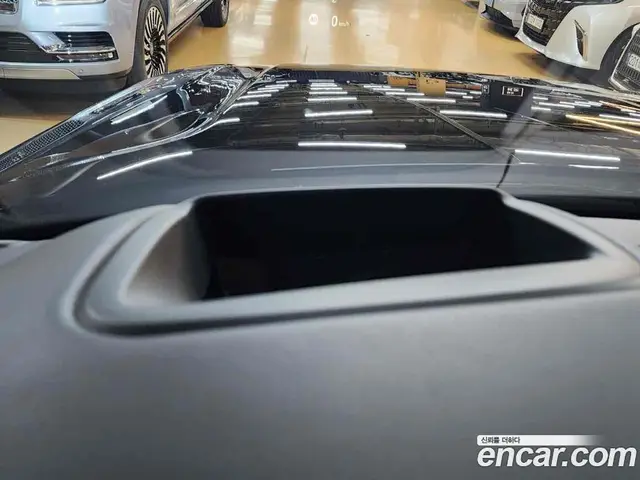 Land Rover Range Rover 2018 5.0 автомат (гидро), миниатюра 12