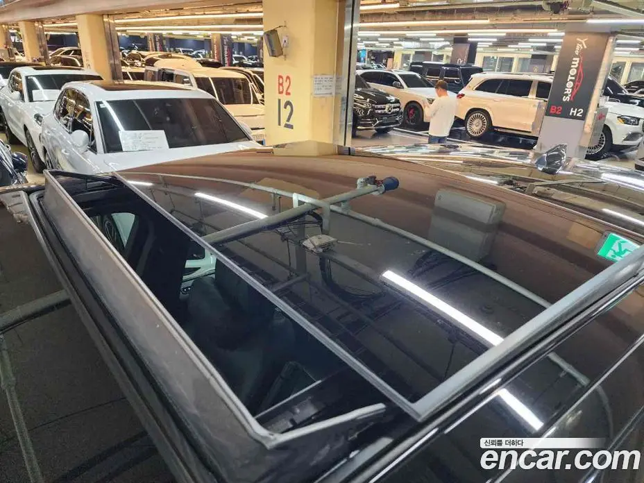 Land Rover Range Rover 2018 5.0 автомат (гидро), фото 17
