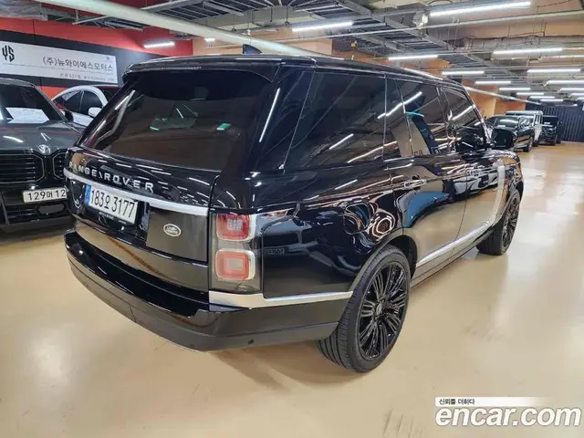 Land Rover Range Rover 2018 5.0 автомат (гидро), миниатюра 4