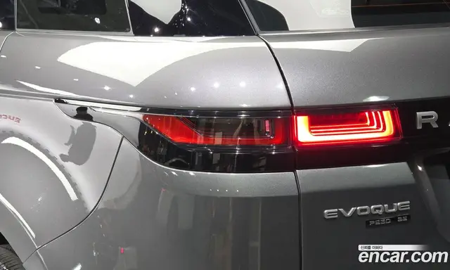 Land Rover Range Rover Evoque 2020 2.0 автомат (гидро), миниатюра 9