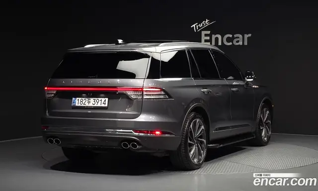 Lincoln Aviator 2025 3.0 автомат (гидро), миниатюра 2 Lincoln Aviator 2025 3.0 автомат (гидро), миниатюра 2