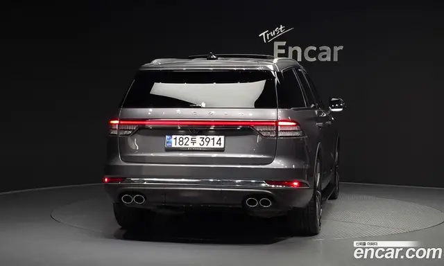 Lincoln Aviator 2025 3.0 автомат (гидро), миниатюра 4 Lincoln Aviator 2025 3.0 автомат (гидро), миниатюра 4