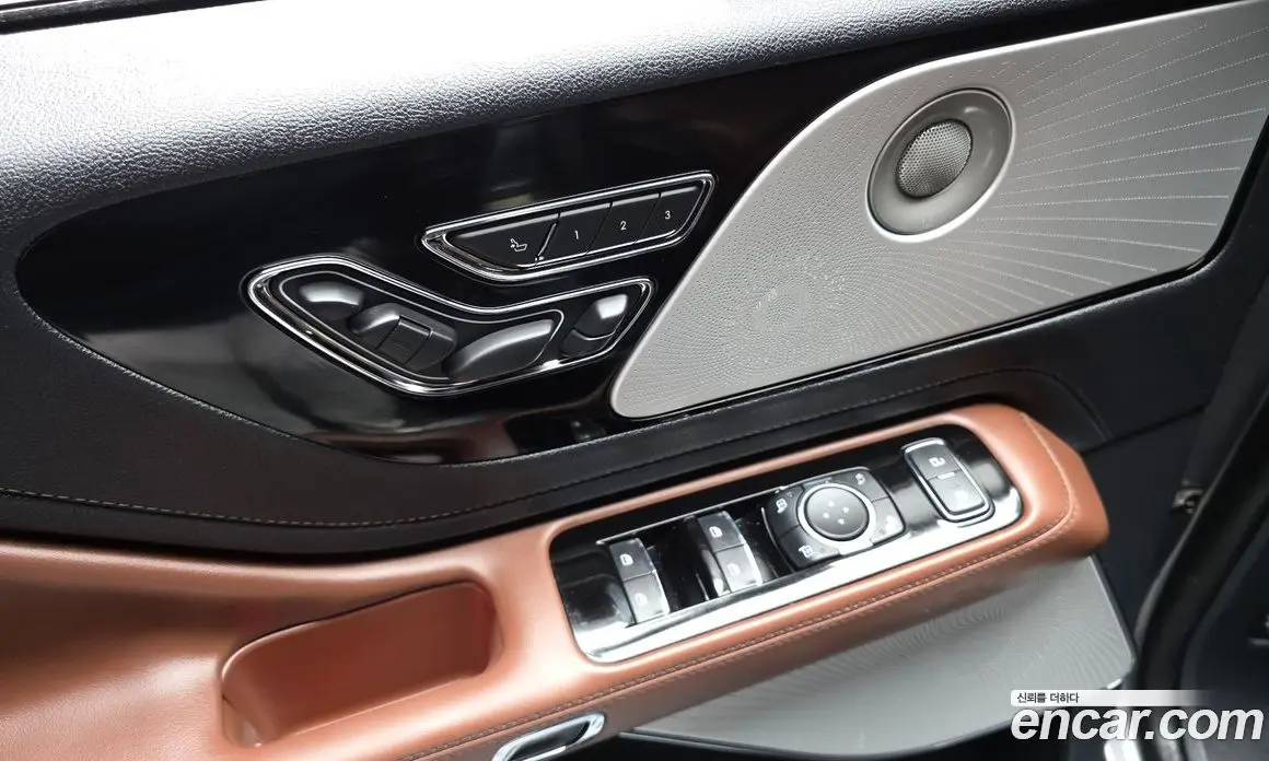 Lincoln Aviator 2025 3.0 автомат (гидро), фото 33 Lincoln Aviator 2025 3.0 автомат (гидро), фото 33