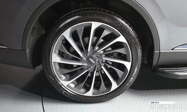 Lincoln Aviator 2025 3.0 автомат (гидро), миниатюра 7 Lincoln Aviator 2025 3.0 автомат (гидро), миниатюра 7