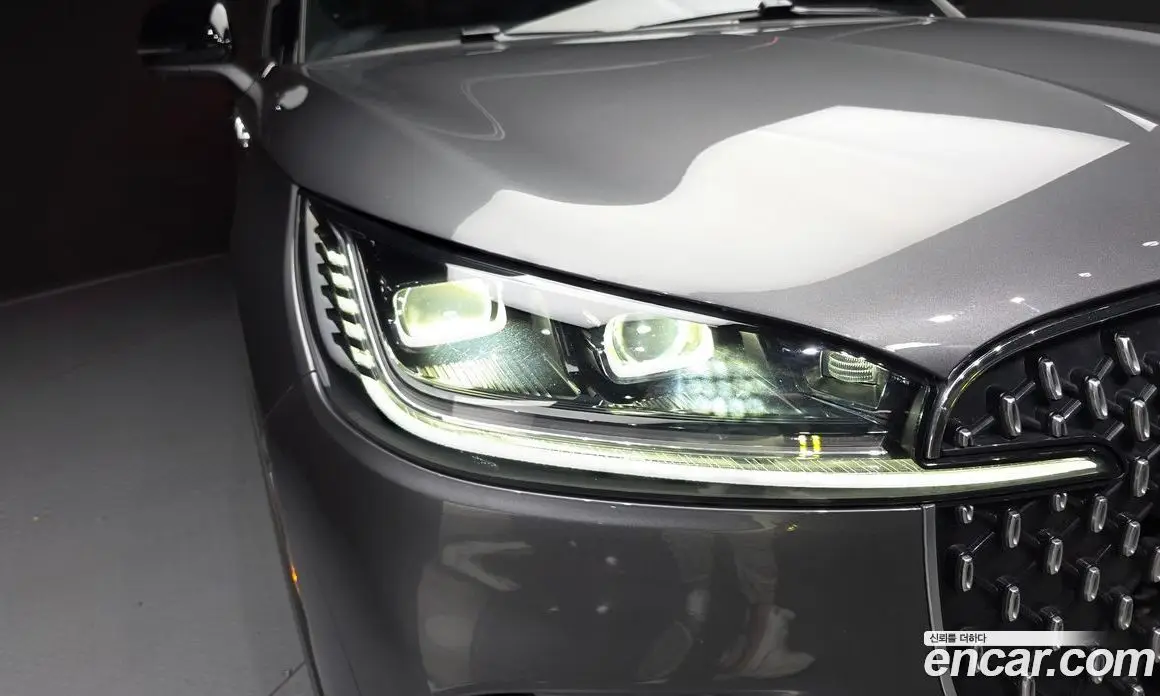 Lincoln Aviator 2025 3.0 автомат (гидро), фото 8 Lincoln Aviator 2025 3.0 автомат (гидро), фото 8