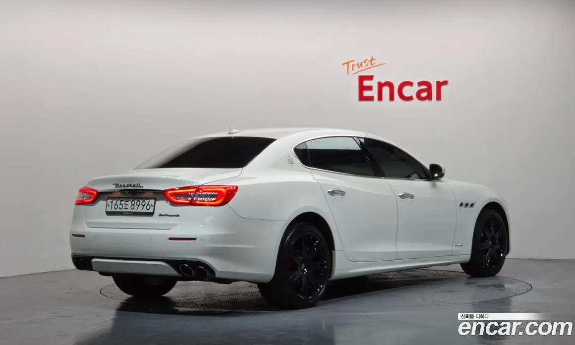 Maserati Quattroporte 2019 3.0 автомат (гидро), фото 2 Maserati Quattroporte 2019 3.0 автомат (гидро), фото 2
