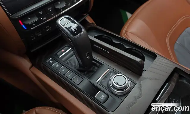 Maserati Quattroporte 2019 3.0 автомат (гидро), миниатюра 12