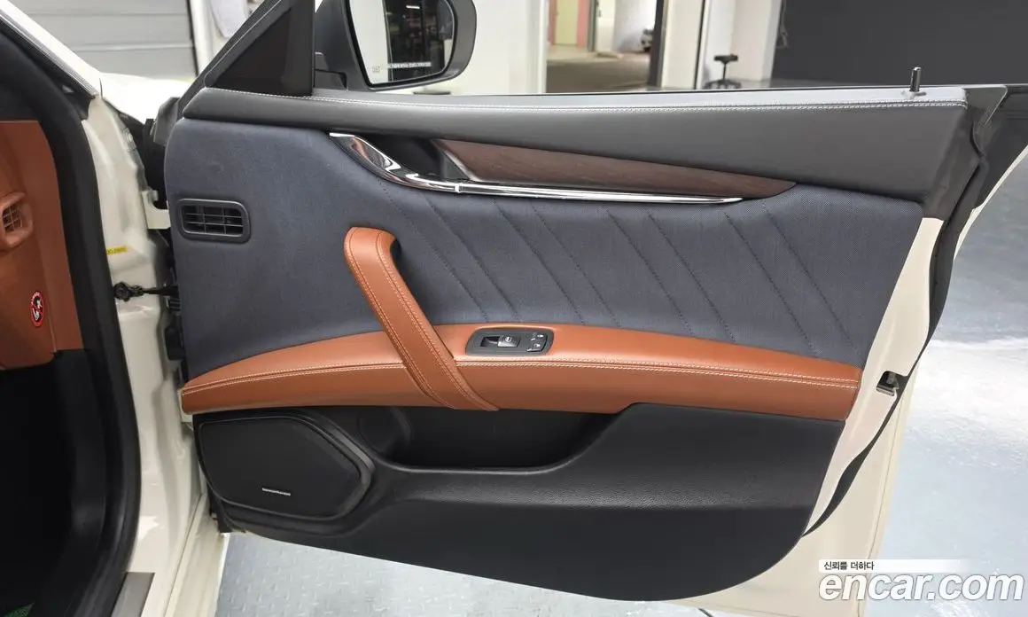 Maserati Quattroporte 2019 3.0 автомат (гидро), фото 14 Maserati Quattroporte 2019 3.0 автомат (гидро), фото 14