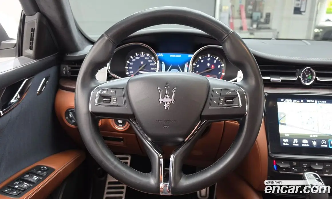 Maserati Quattroporte 2019 3.0 автомат (гидро), фото 19 Maserati Quattroporte 2019 3.0 автомат (гидро), фото 19