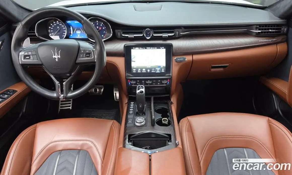 Maserati Quattroporte 2019 3.0 автомат (гидро), фото 10 Maserati Quattroporte 2019 3.0 автомат (гидро), фото 10