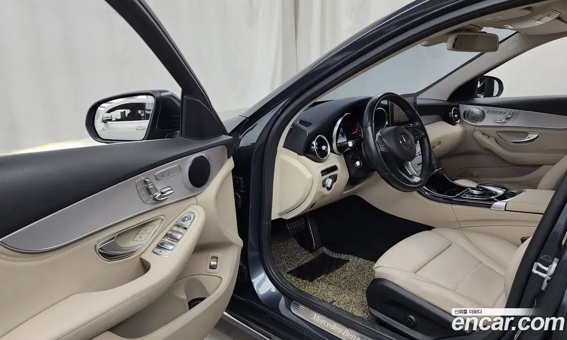 Mercedes-Benz C-Class 2015 2.0 автомат (гидро), фото 10