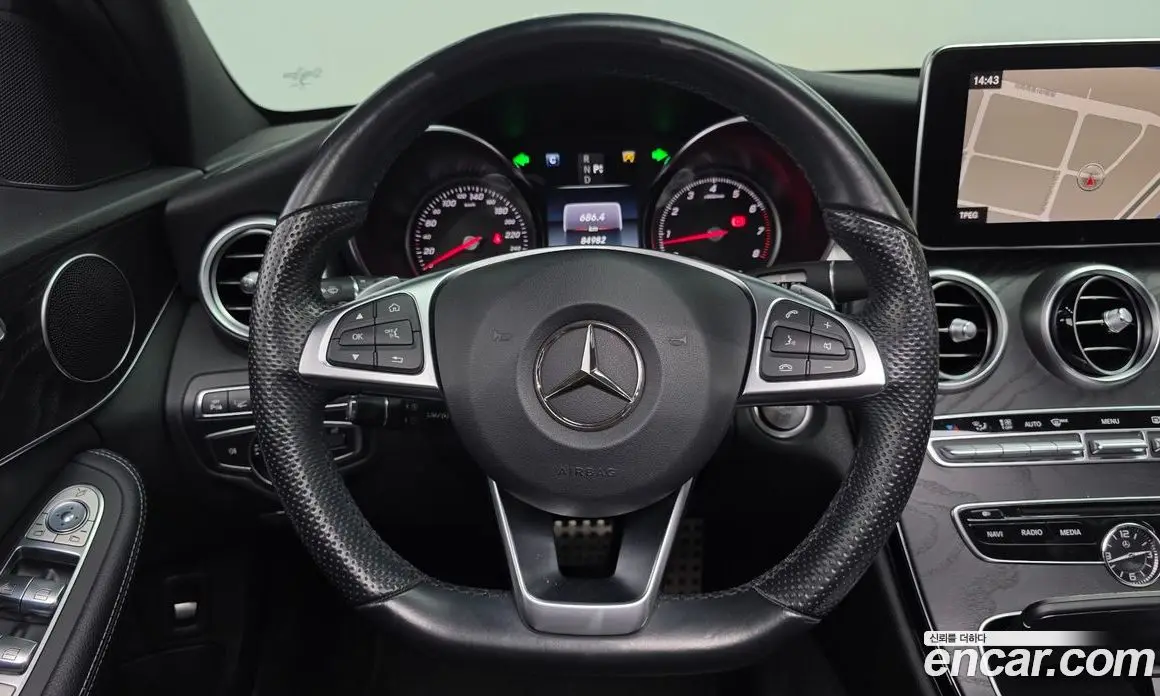 Mercedes-Benz C-Class 2016 2.0 автомат (гидро), фото 21