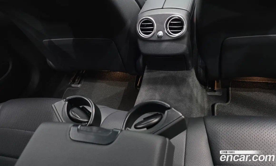 Mercedes-Benz C-Class 2016 2.0 автомат (гидро), фото 30