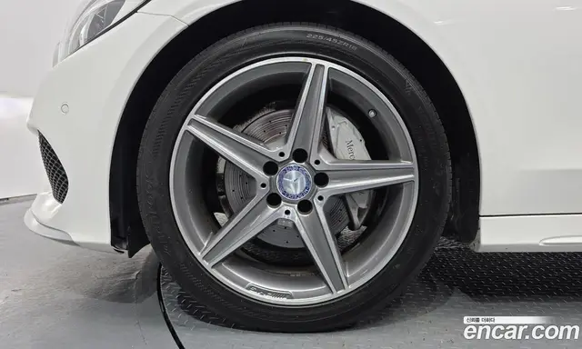 Mercedes-Benz C-Class 2016 2.0 автомат (гидро), миниатюра 4