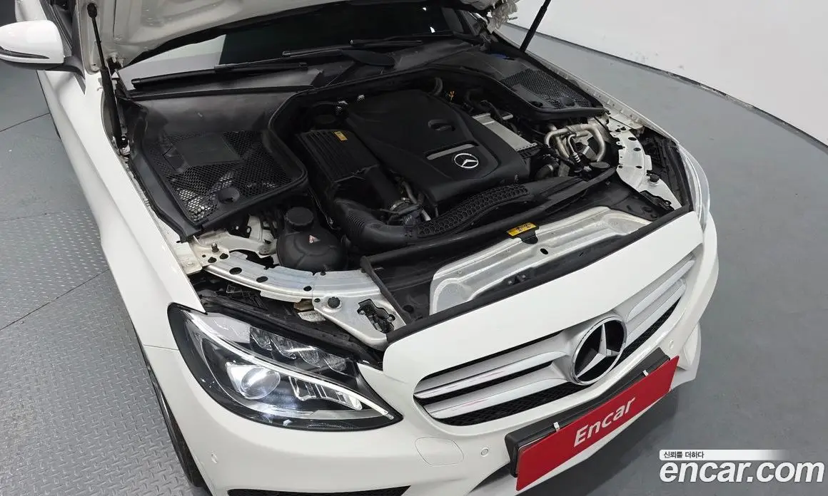Mercedes-Benz C-Class 2016 2.0 автомат (гидро), фото 5