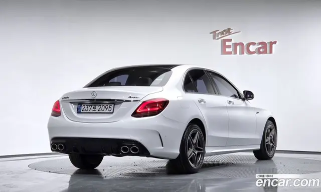 Mercedes-Benz C-Class, 2019, 70 640 км