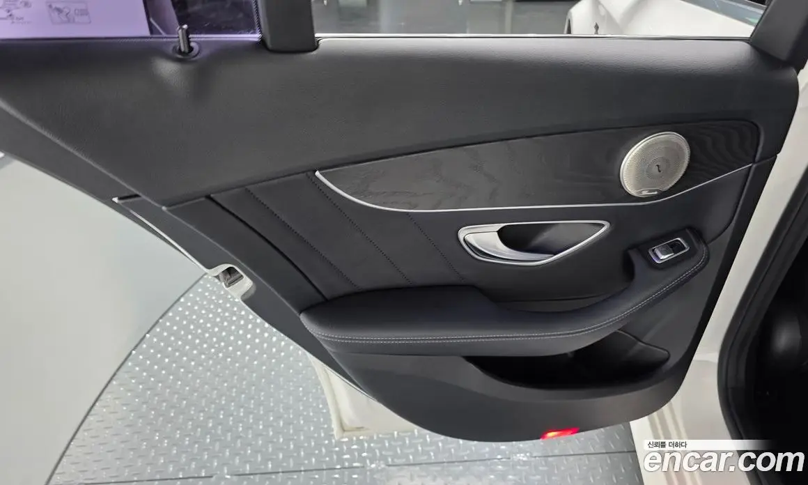 Mercedes-Benz C-Class 2019 1.9 автомат (гидро), фото 14