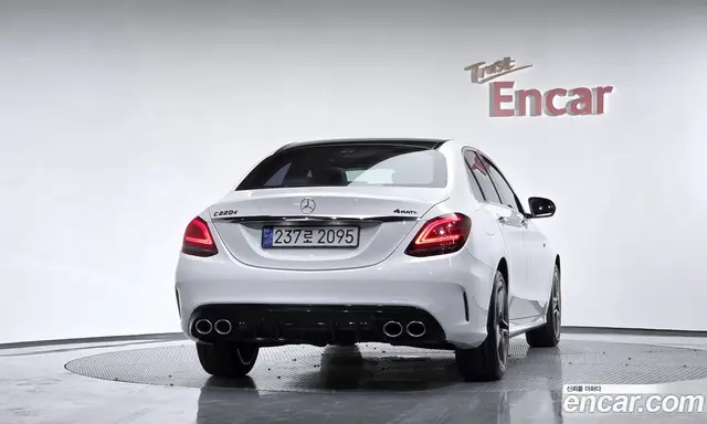 Mercedes-Benz C-Class 2019 1.9 автомат (гидро), миниатюра 3
