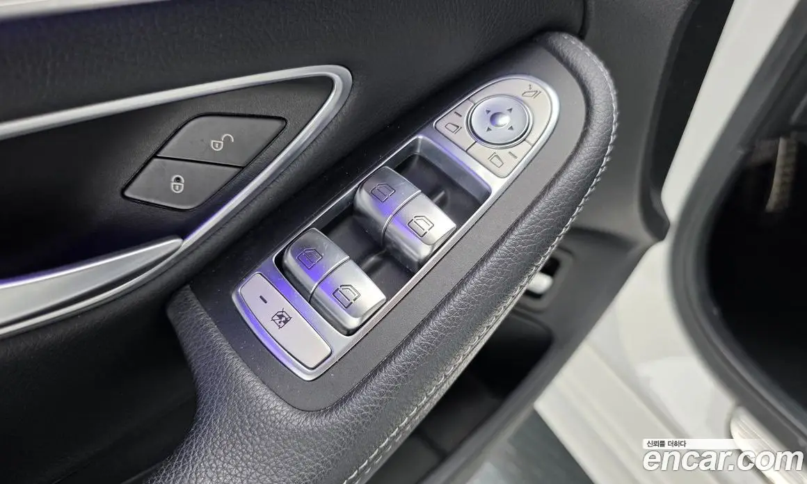 Mercedes-Benz C-Class 2019 1.9 автомат (гидро), фото 27