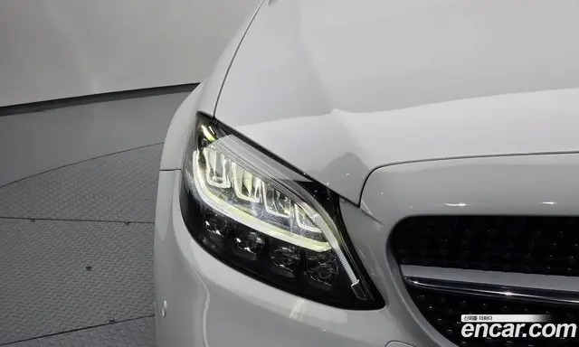 Mercedes-Benz C-Class 2019 1.9 автомат (гидро), миниатюра 7