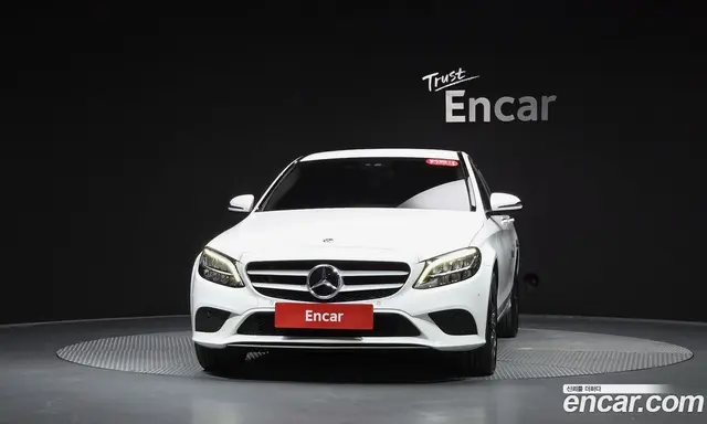 Mercedes-Benz C-Class 2019 2.0 автомат (гидро), миниатюра 2