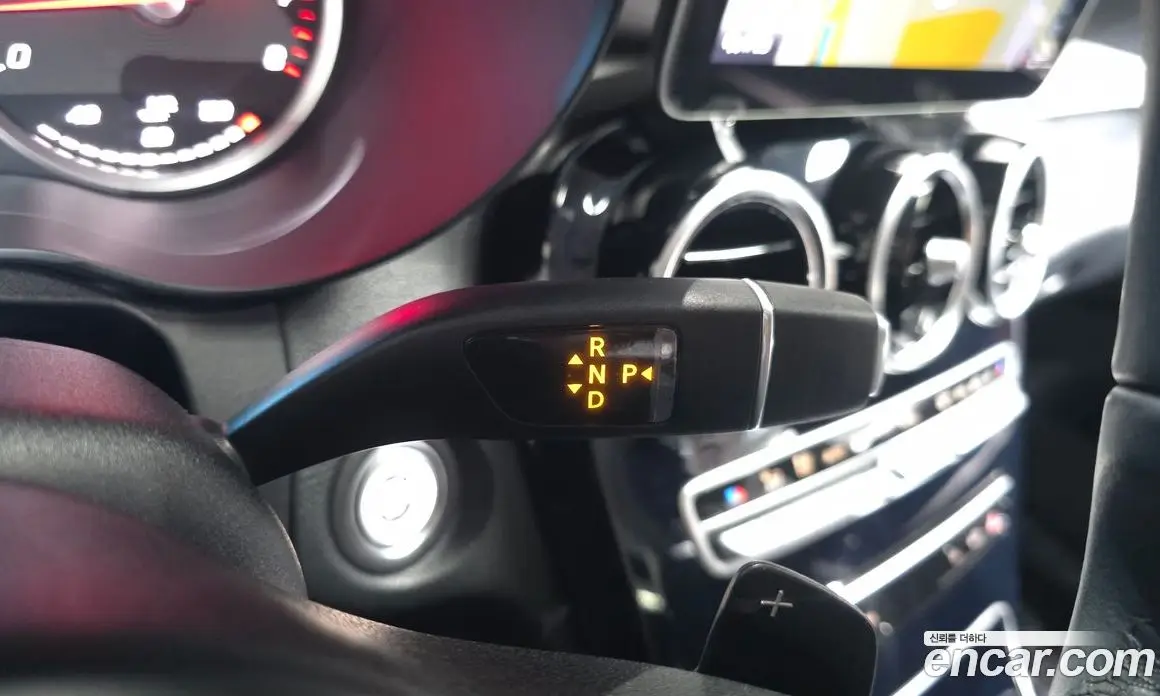 Mercedes-Benz C-Class 2019 2.0 автомат (гидро), фото 11