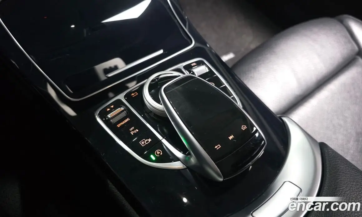 Mercedes-Benz C-Class 2019 2.0 автомат (гидро), фото 23