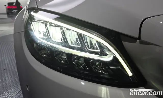 Mercedes-Benz C-Class 2019 2.0 автомат (гидро), миниатюра 7
