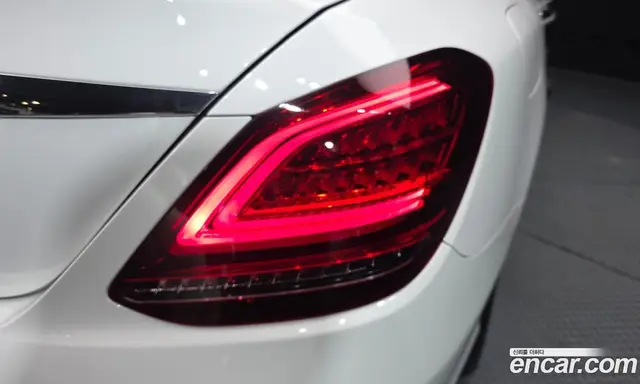 Mercedes-Benz C-Class 2019 2.0 автомат (гидро), миниатюра 8