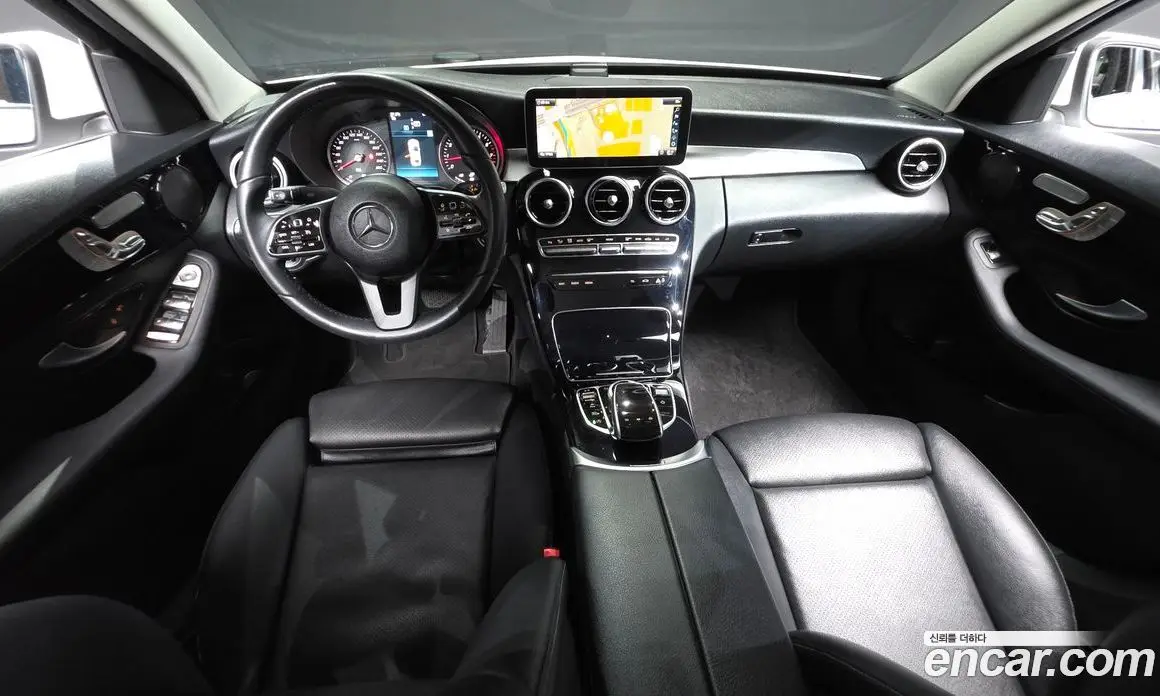 Mercedes-Benz C-Class 2019 2.0 автомат (гидро), фото 9