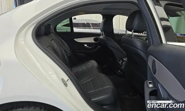 Mercedes-Benz C-Class 2020 2.0 автомат (гидро), миниатюра 12