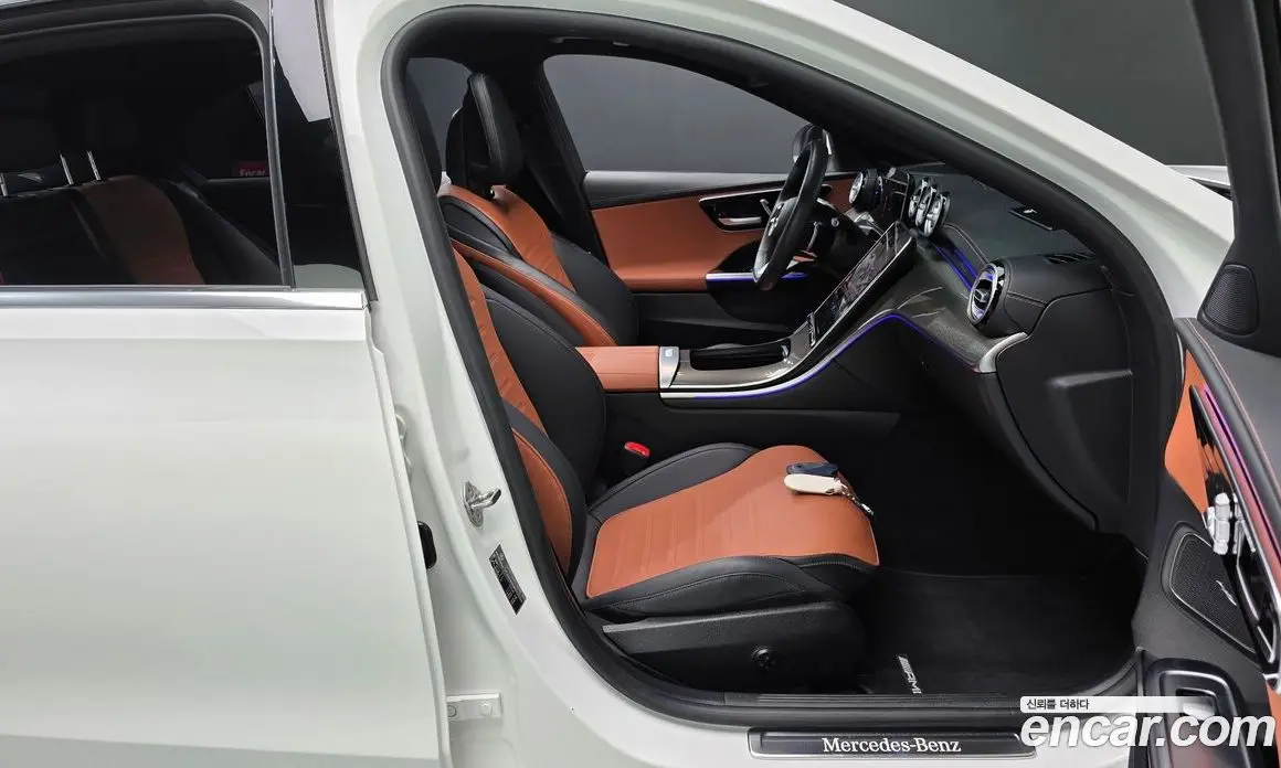 Mercedes-Benz C-Class 2023 2.0 автомат (гидро), фото 16