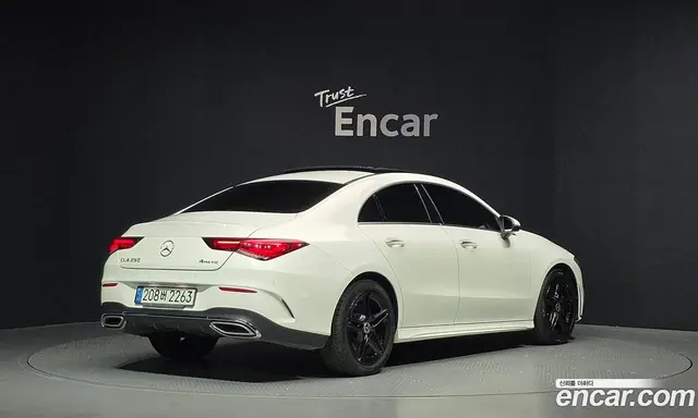 Mercedes-Benz CLA-Class 2022 2.0 автомат (гидро), миниатюра 2