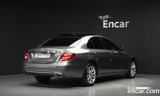 Mercedes-Benz E-Class, 2018, 109 449 км