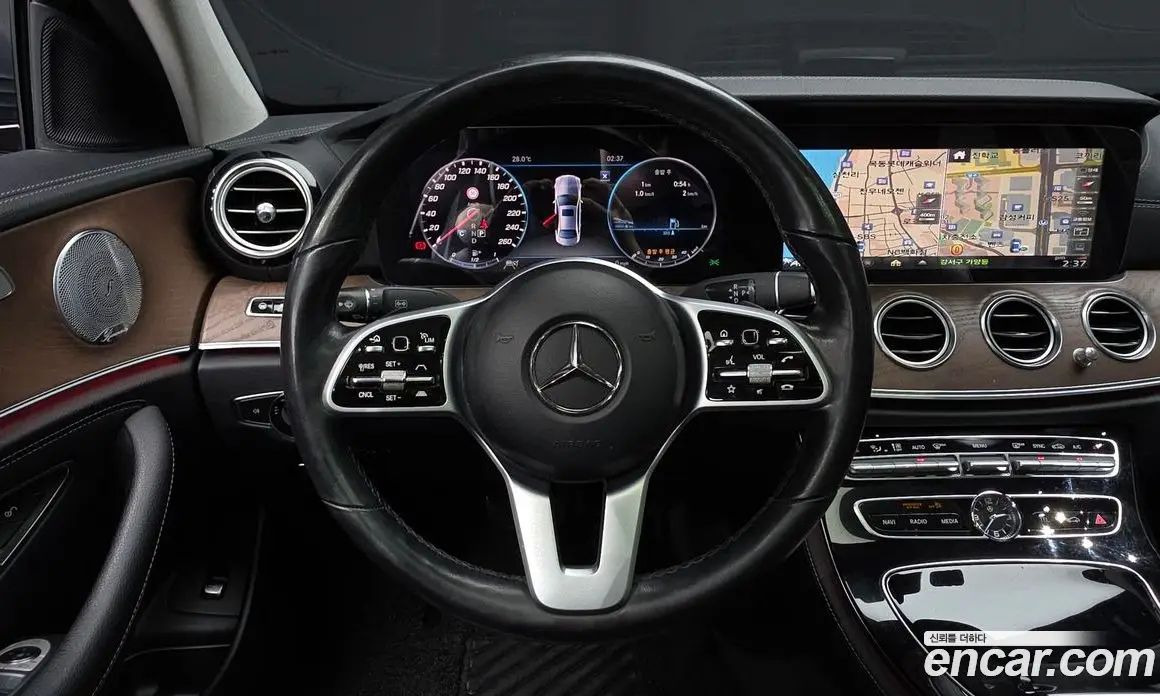 Mercedes-Benz E-Class 2018 2.0 автомат (гидро), фото 18