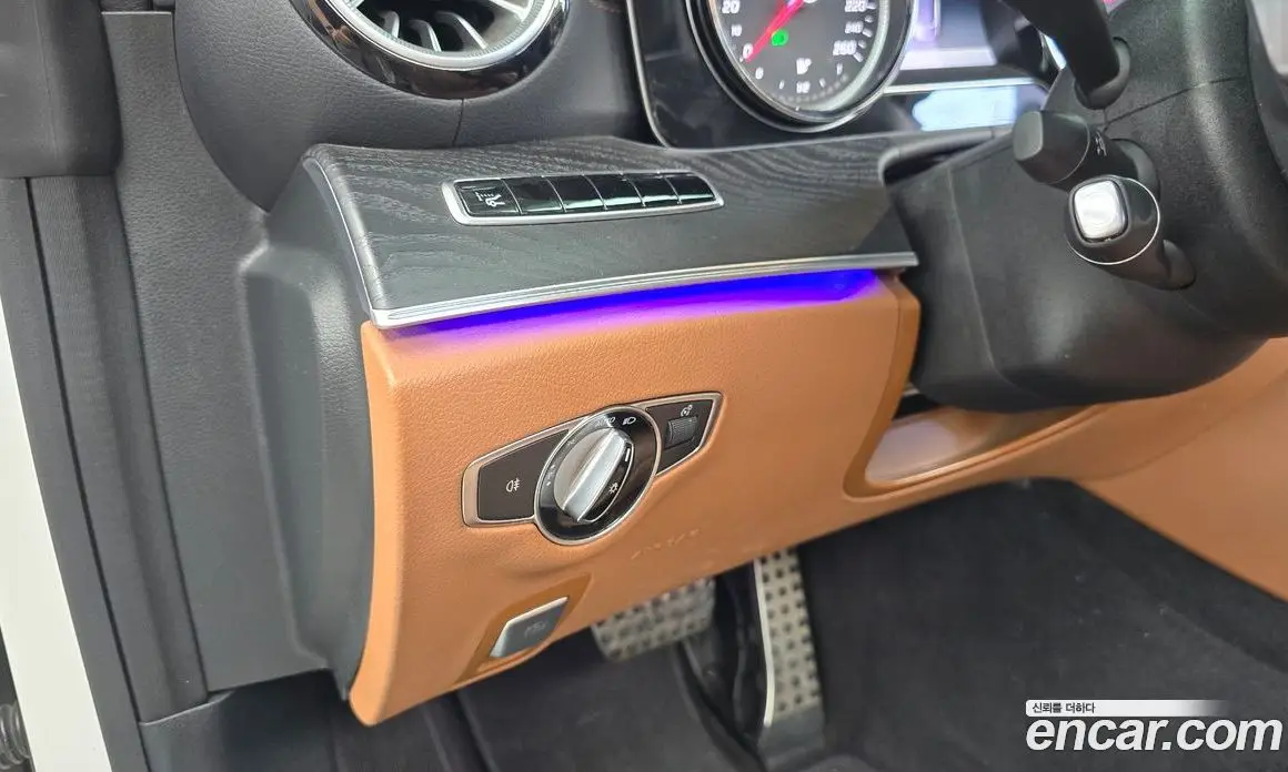 Mercedes-Benz E-Class 2018 1.9 автомат (гидро), фото 18