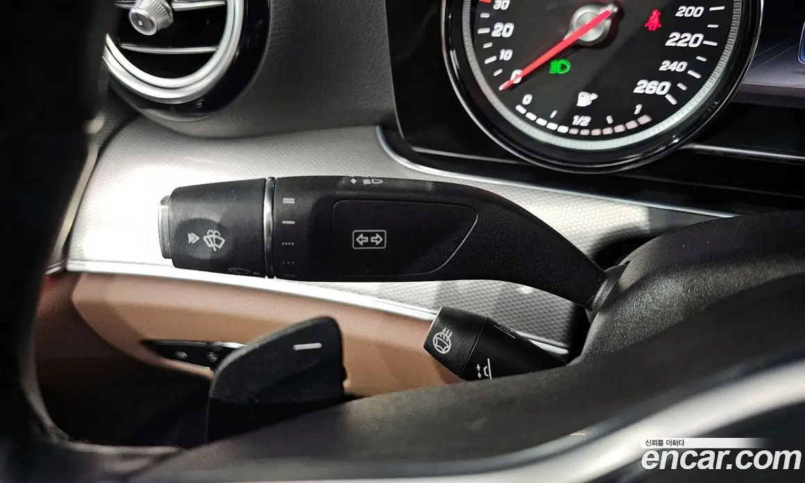 Mercedes-Benz E-Class 2019 2.0 автомат (гидро), фото 30