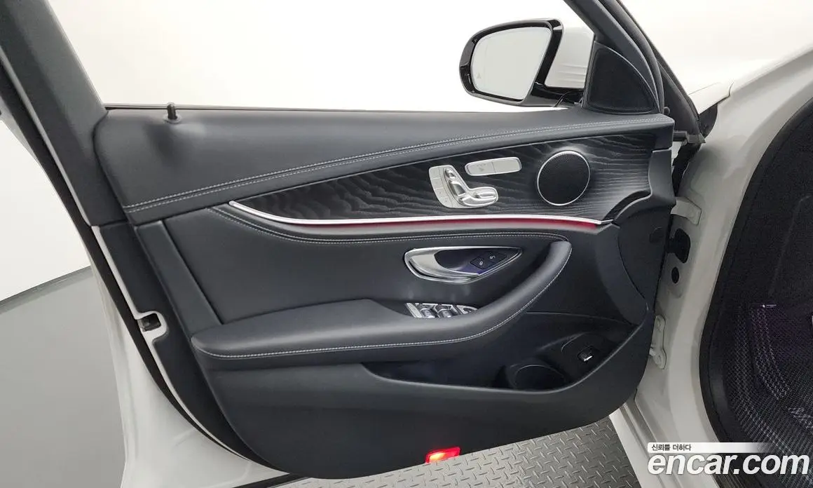 Mercedes-Benz E-Class 2020 1.9 автомат (гидро), фото 14