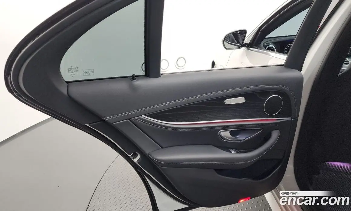 Mercedes-Benz E-Class 2020 1.9 автомат (гидро), фото 15