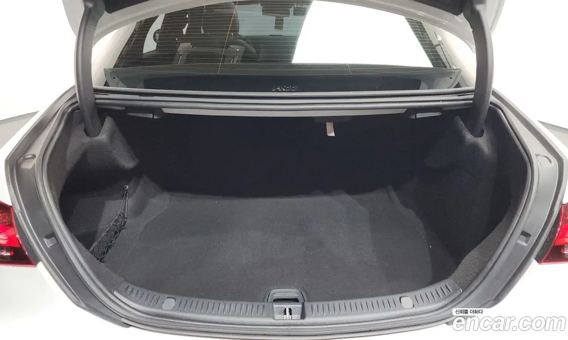 Mercedes-Benz E-Class 2020 1.9 автомат (гидро), фото 24